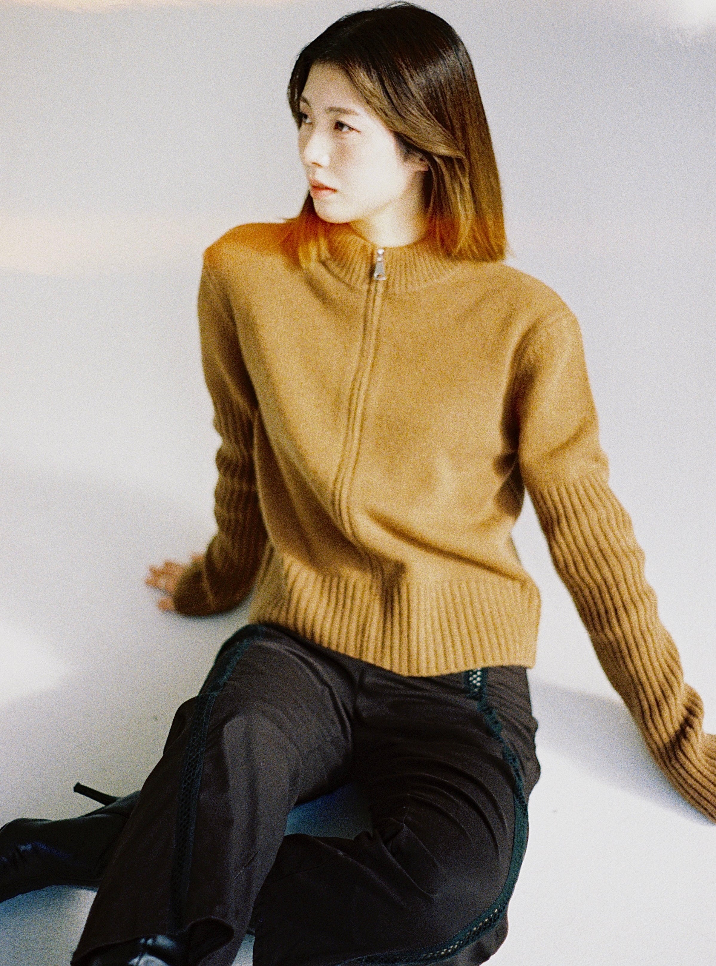 Mila cardigan in caramel