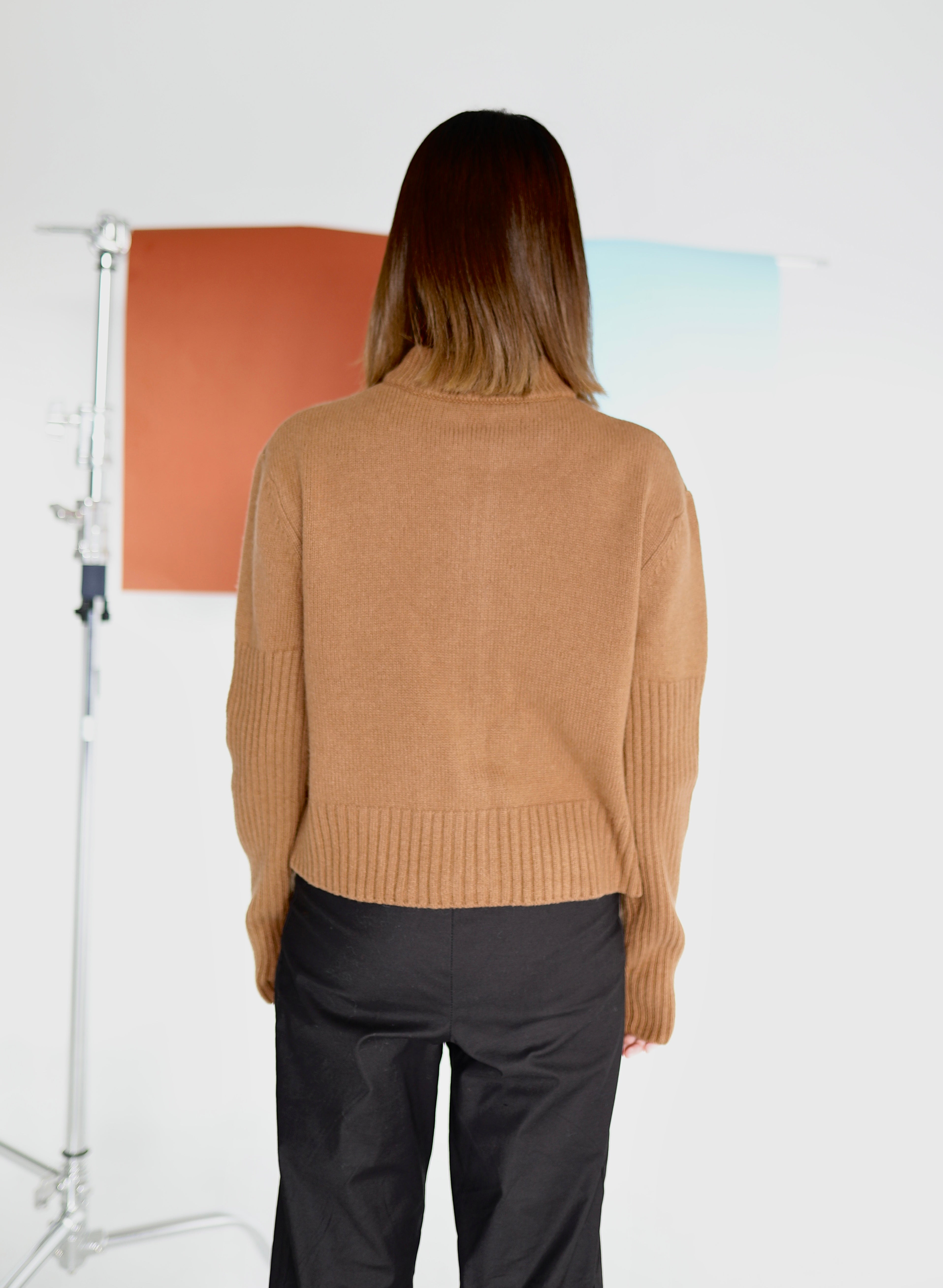 Mila cardigan in caramel