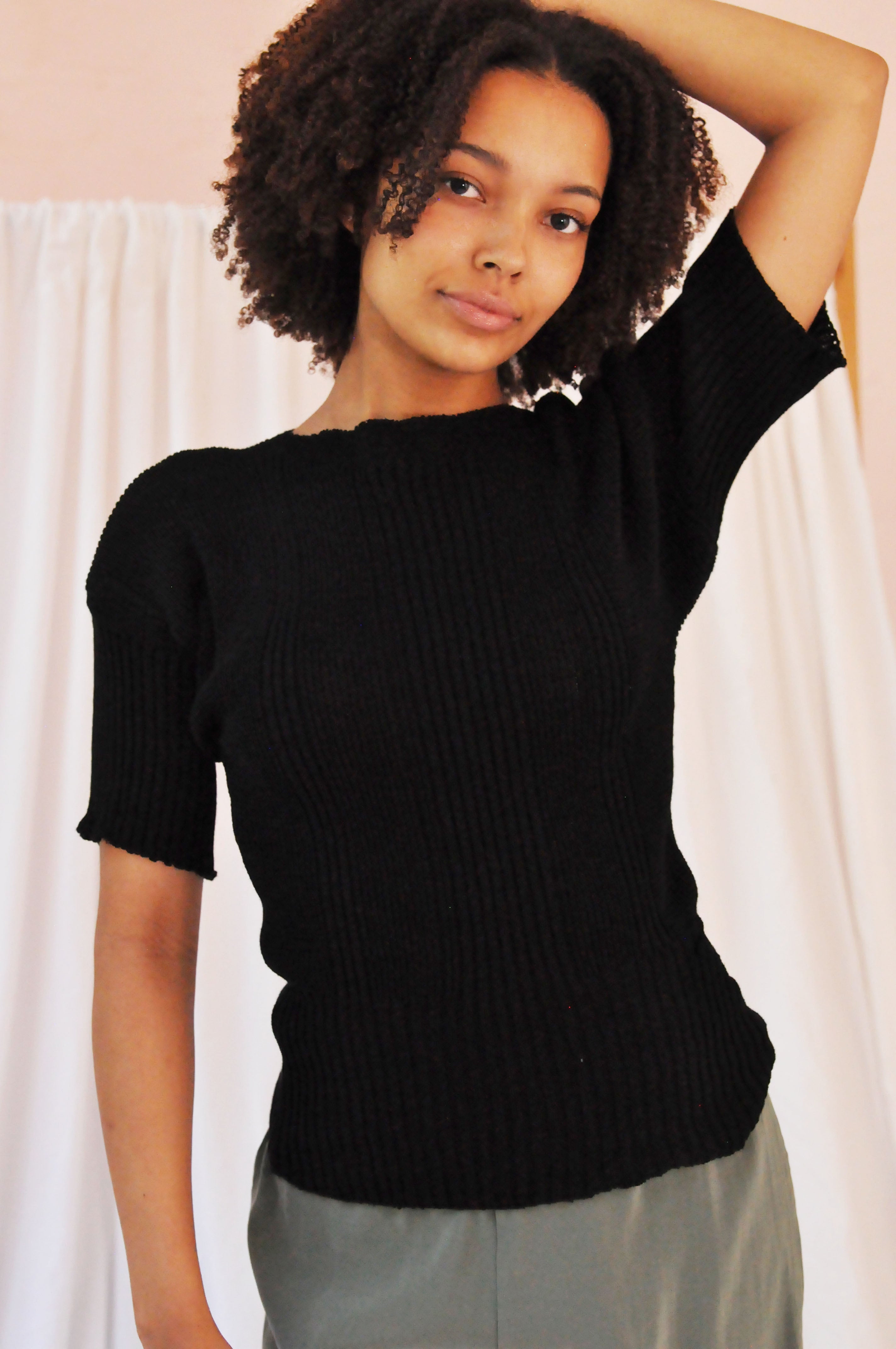 Clay knit top in black