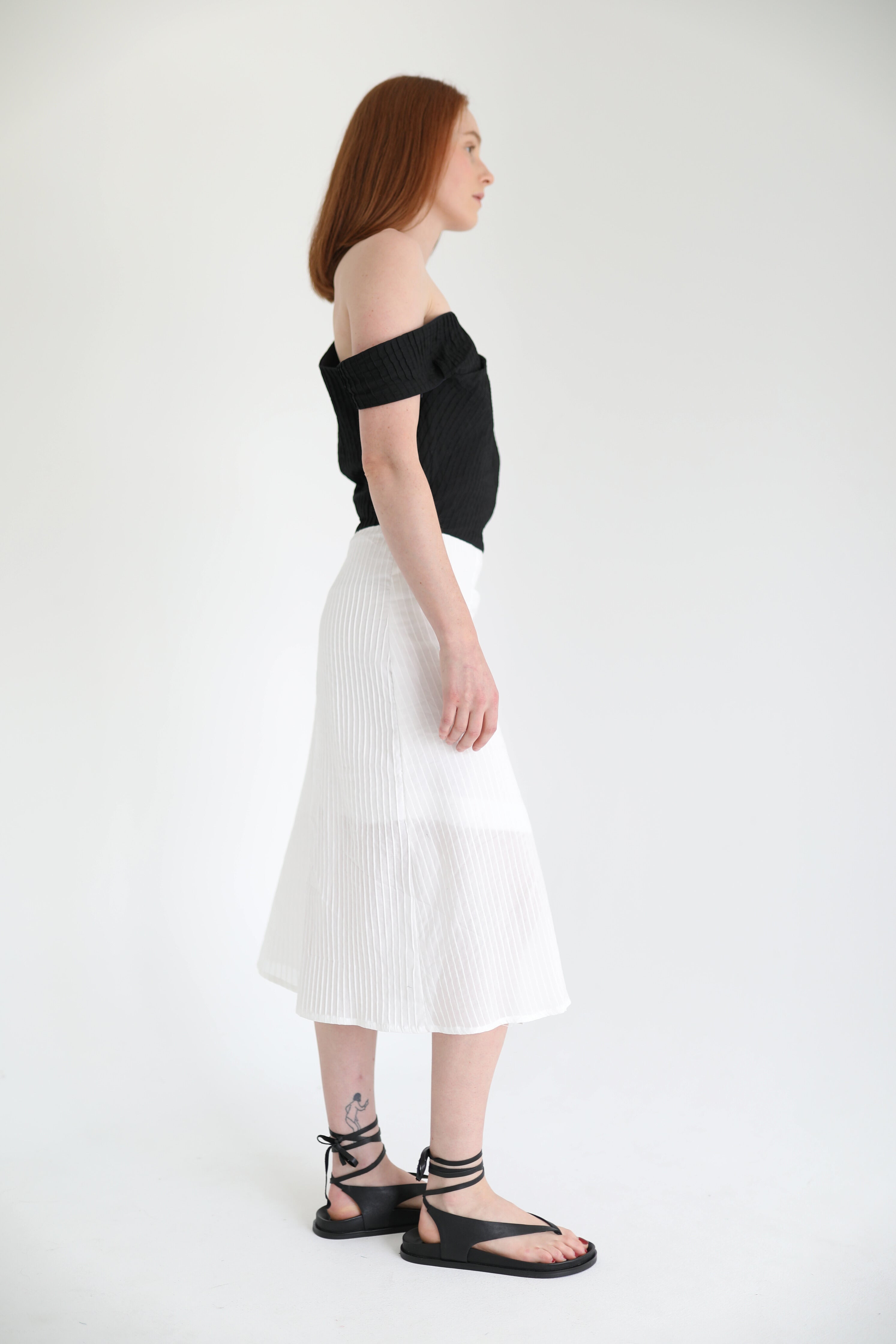 Amare dress in black and white