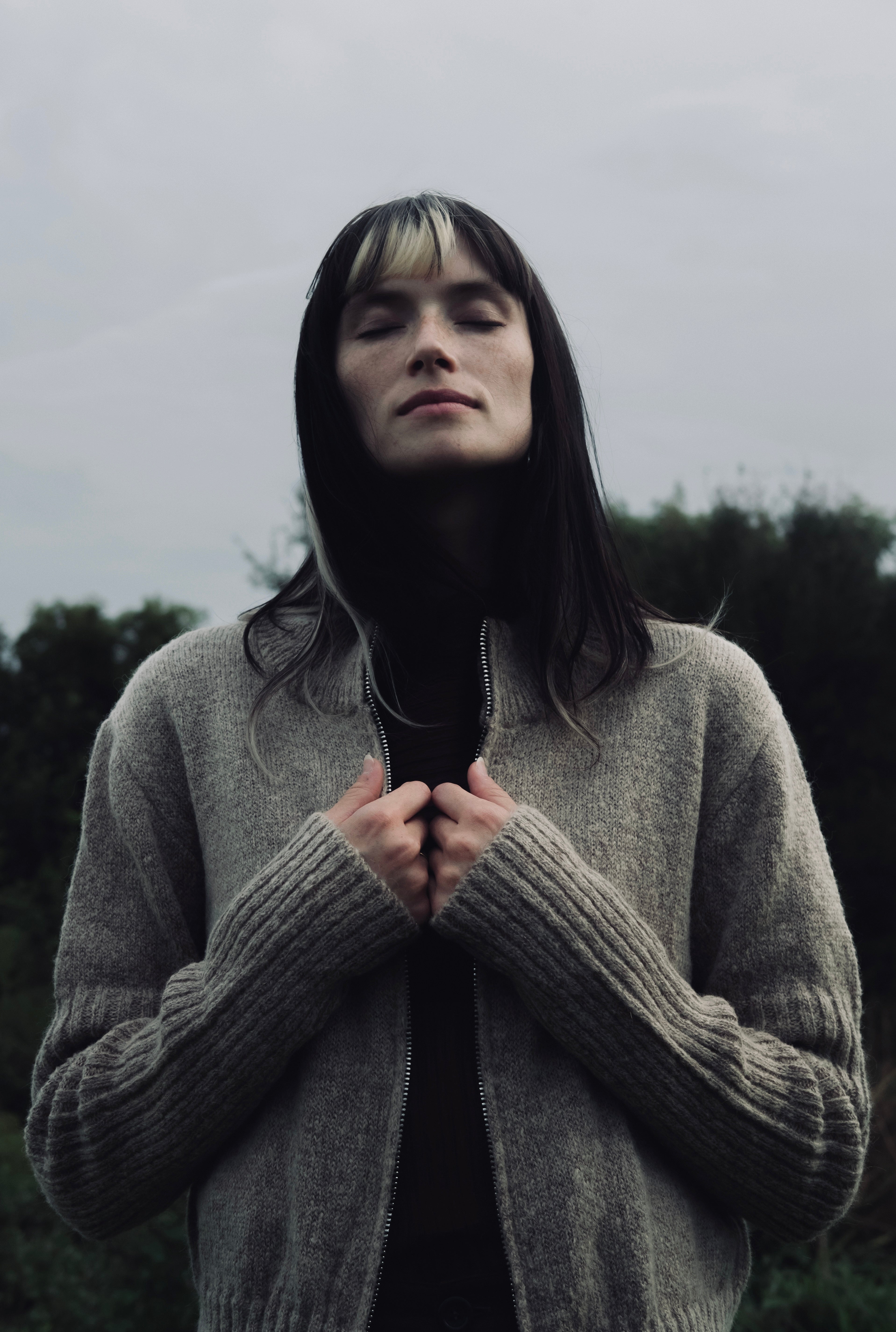 Mila cardigan in Grey