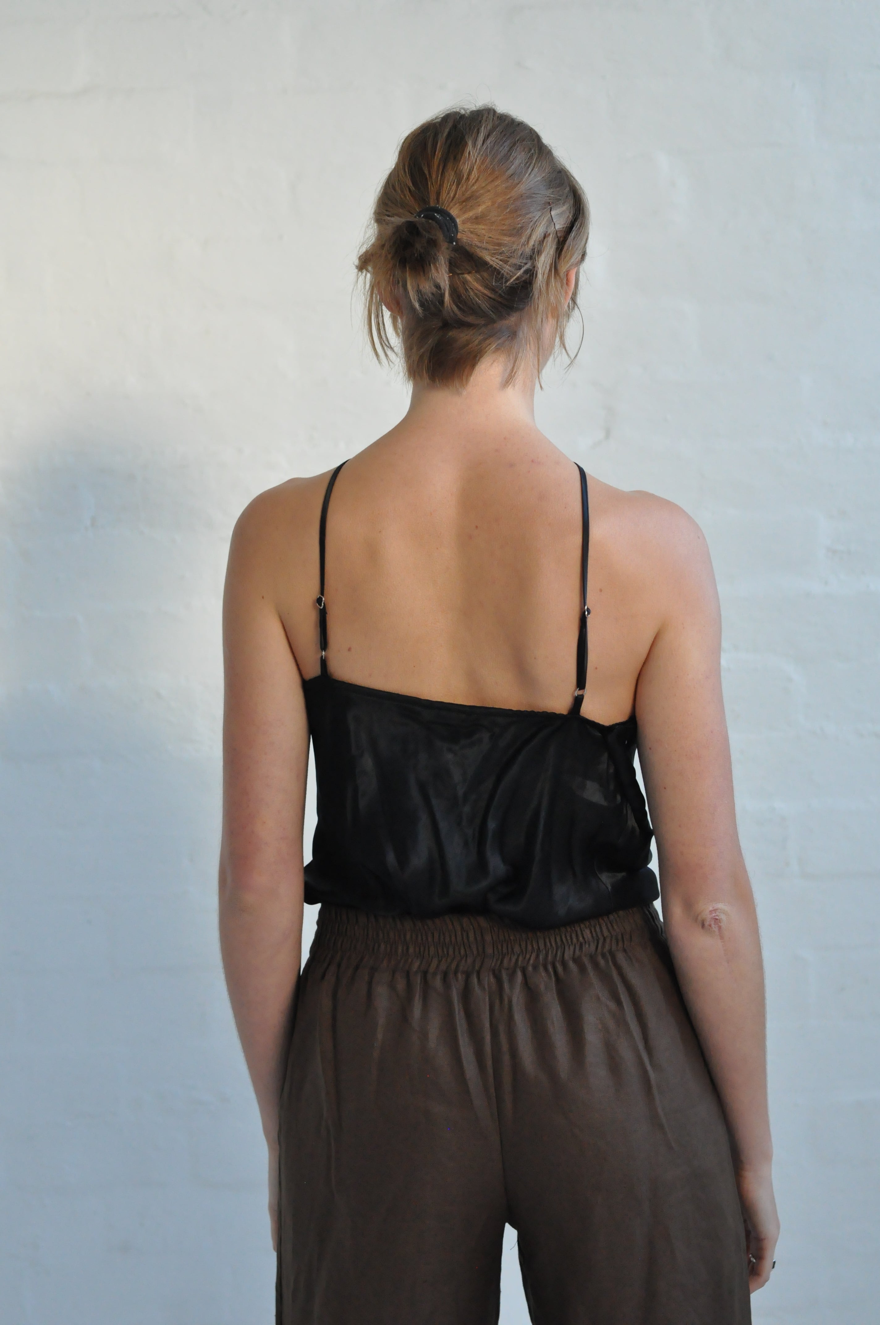 Pearl top in satin