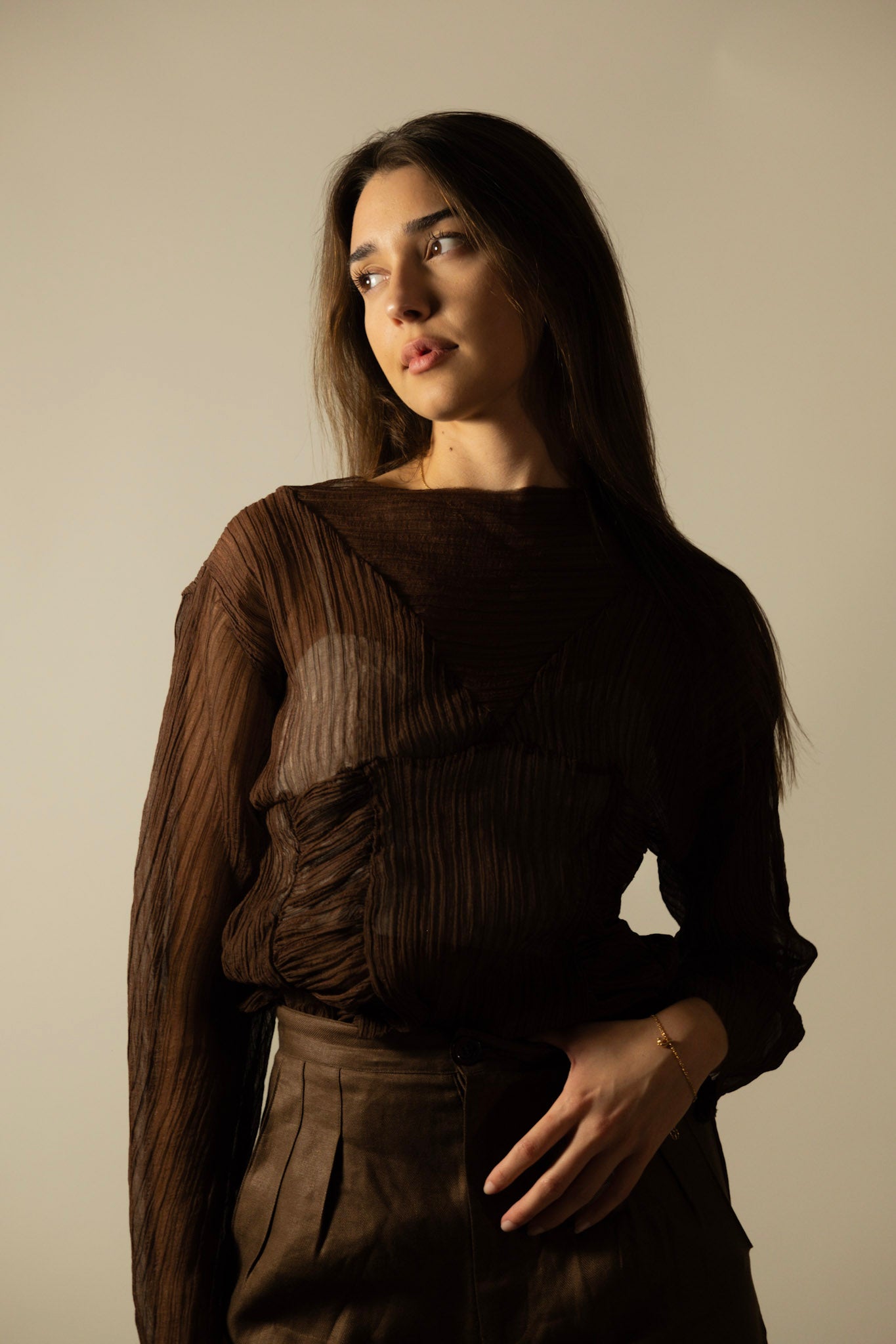 Deta pleated top